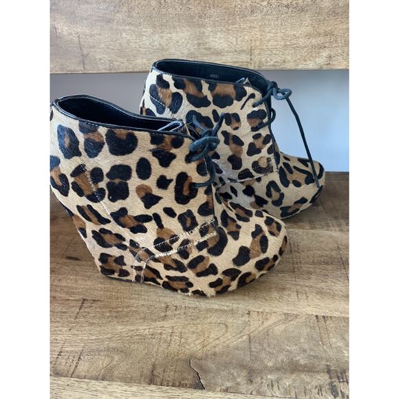 Steve Madden Annie Leopard Pony Hair Print Wedge Ankle Boots Booties 7.5 - Picture 6 of 6